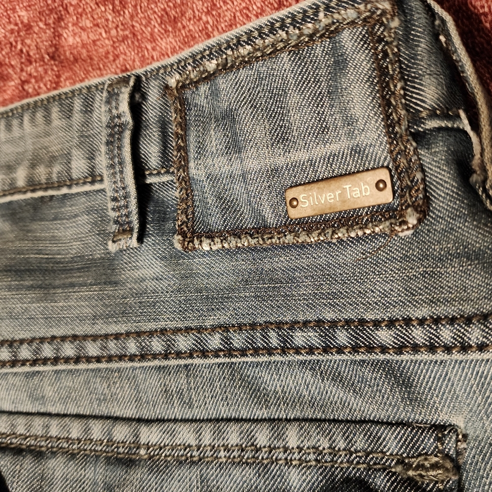 💥3 for $30💥MEN'S Levi's SilverTab jeans Size 38Wx32L